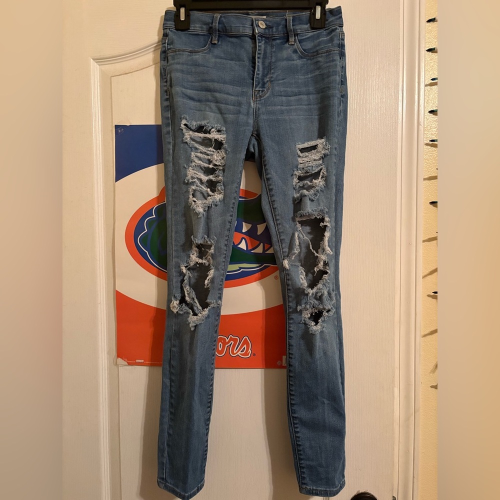 PacSun Distressed Light Blue Jeggings
